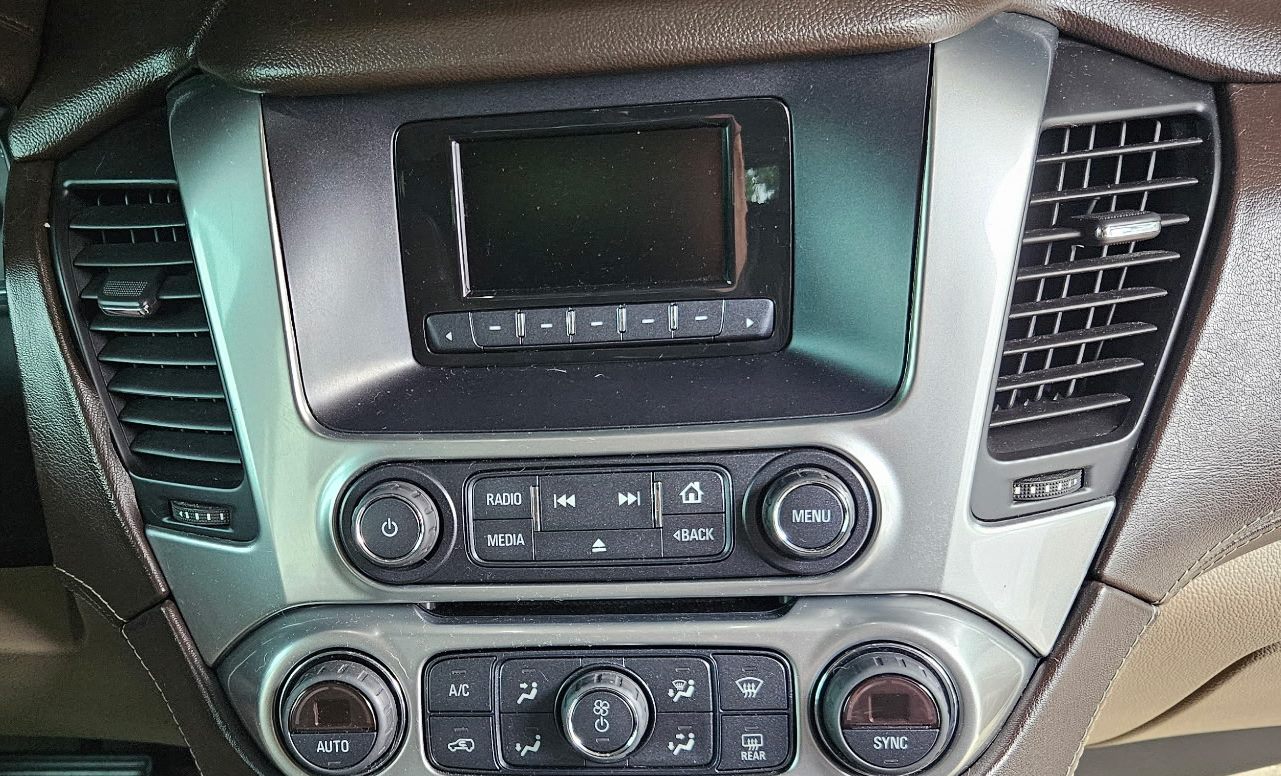 2015 Chevrolet Tahoe factory radio before installation